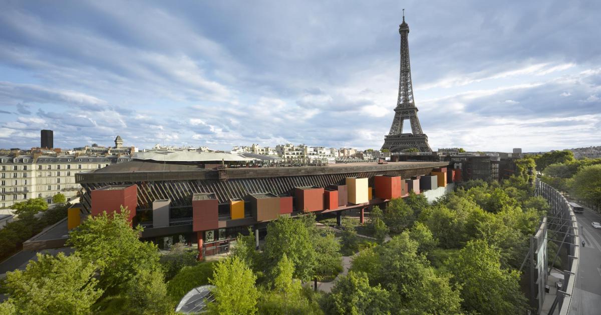 The Mus E Du Quai Branly A Green Oasis In The Heart Of Paris