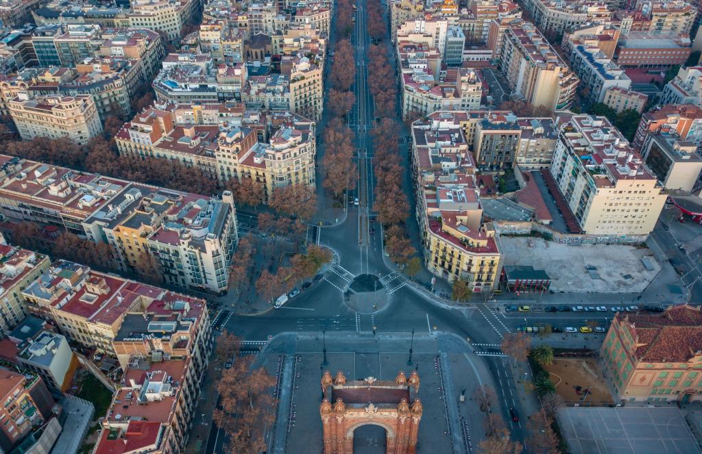 Barcelona Is Getting Ready For The Implementation Of A Low Emission