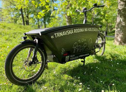 recumbent cargo bike