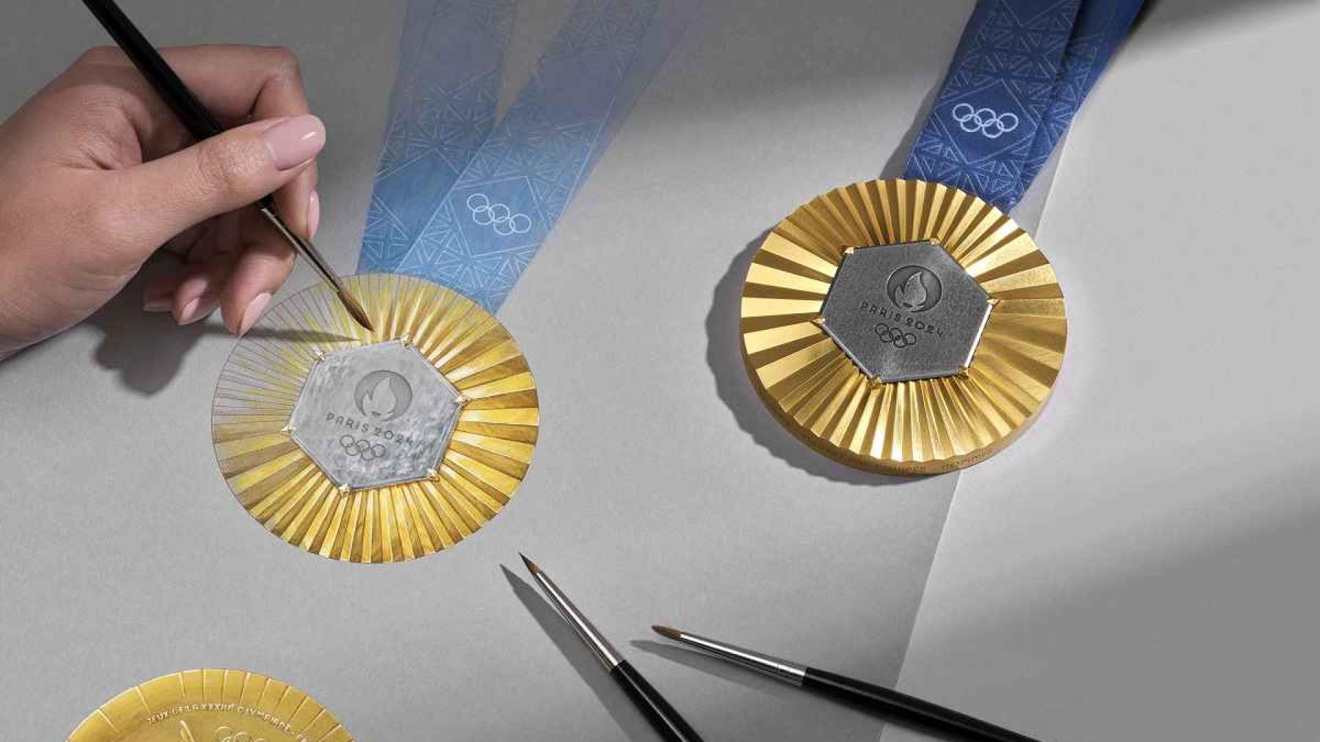 2024 Olympic medals will contain pieces of the Eiffel Tower | TheMayor.EU